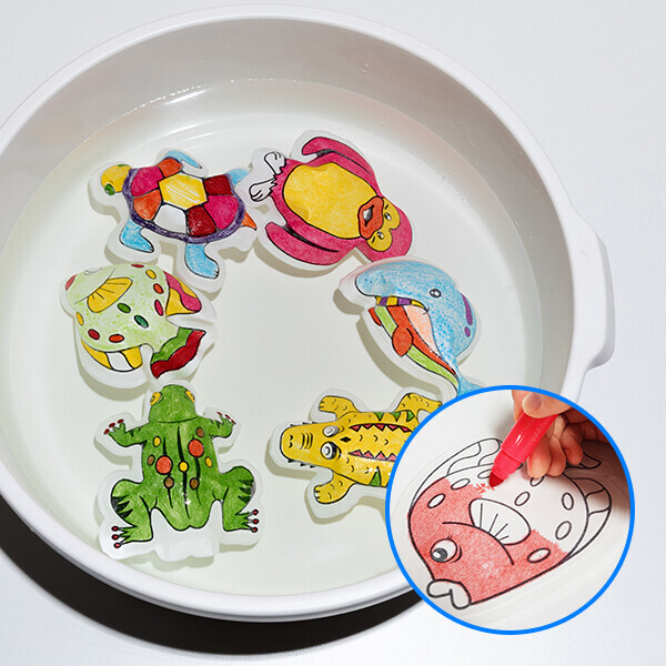 물에서 불어나는 그로윙 아이스 12입